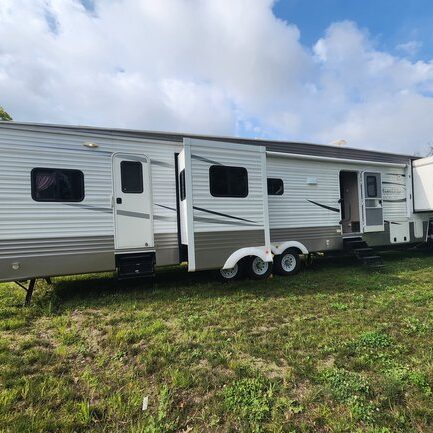 Camper cleaning services to get you ready to hit the road
